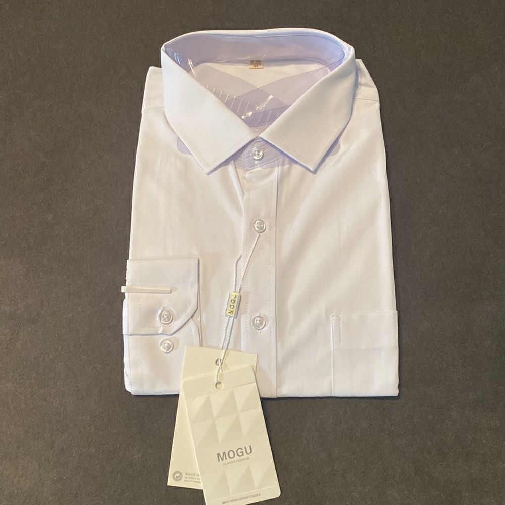 Men’s Casual Dress Shirt White Long Sleeve Size 44 (Neck 17) NWT